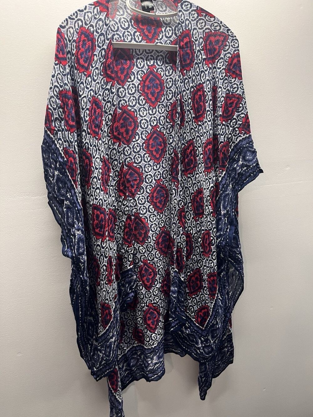 Express One Eleven Printed Kimono Open Front Boho Cover Up Blue Red OS